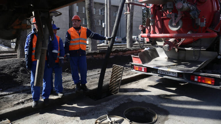 В Новосибирске обустроят 1,7 км ливневых канализаций в 2026 году