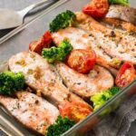 Как приготовить куриную грудку сочную в духовке